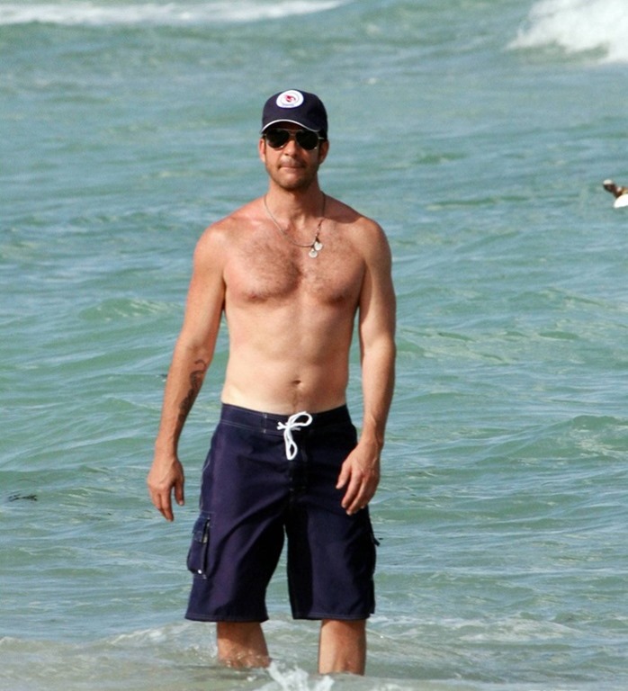 Dylan McDermott Shirtless at the Beach.